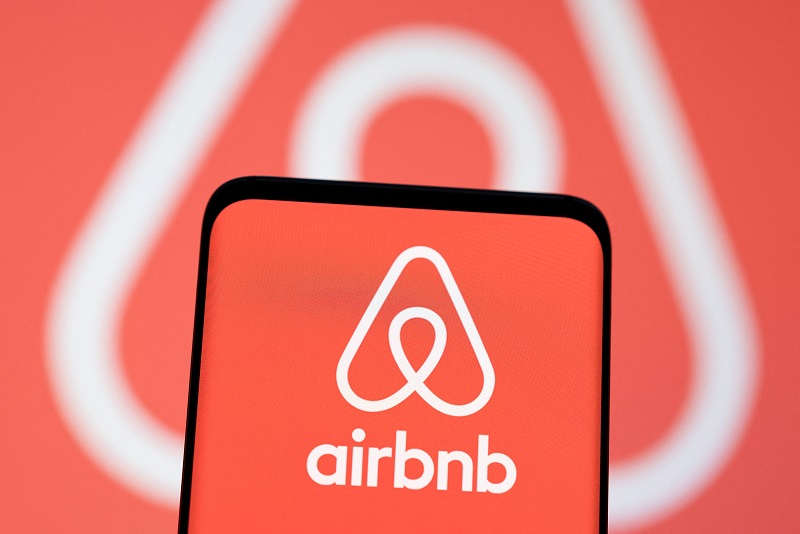 Airbnb logo